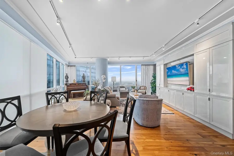 5 Renaissance Square #23G, White Plains, NY 10601 - Image #3