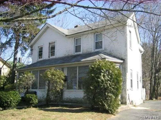 58-64 Steamboat Road, Great Neck, NY 11024 - Image #2