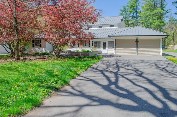 32 Valk Road, Saugerties, NY 12477