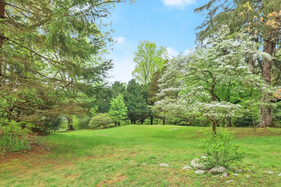 32-4 Orchard Drive, Armonk, NY 10504 - Image #3