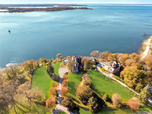 31 Fort Hill Drive, Lloyd Harbor, NY 11743