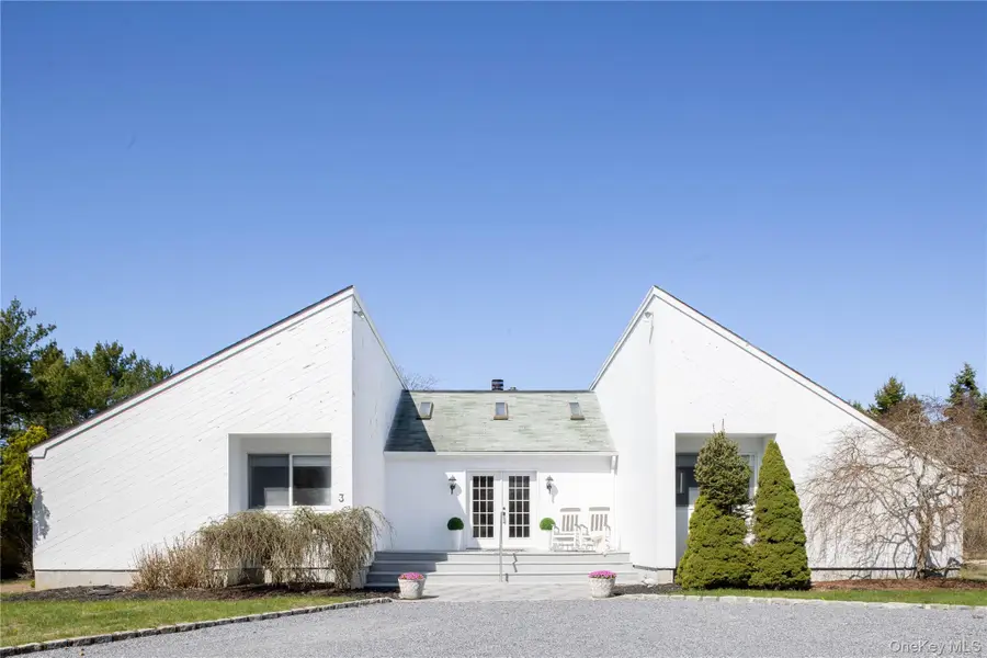 3 Clay Pit Road, Remsenburg, NY 11960 - Image #2