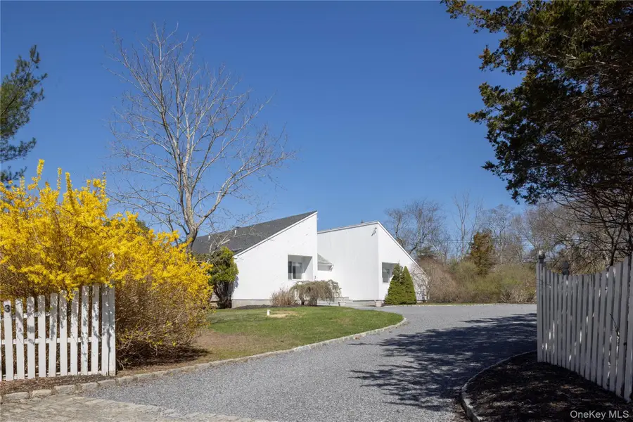 3 Clay Pit Road, Remsenburg, NY 11960 - Image #3