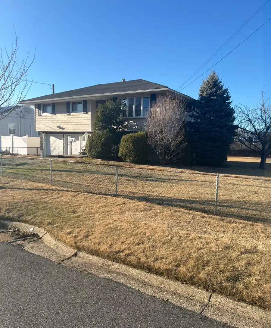 170 11th Street, West Babylon, NY 11704 - Image #3