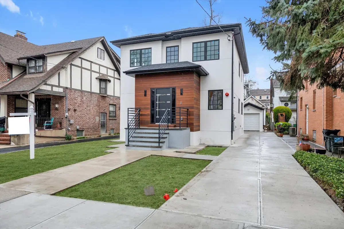 3369 164th Street, Flushing, NY 11358 - Image #1