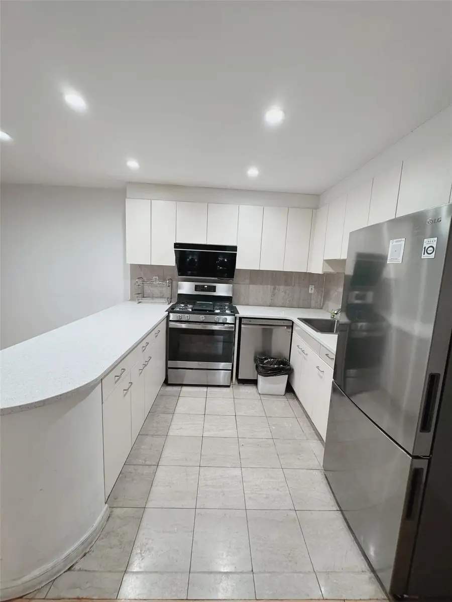 133-47 Sanford Avenue #6H, Flushing, NY 11355 - #2