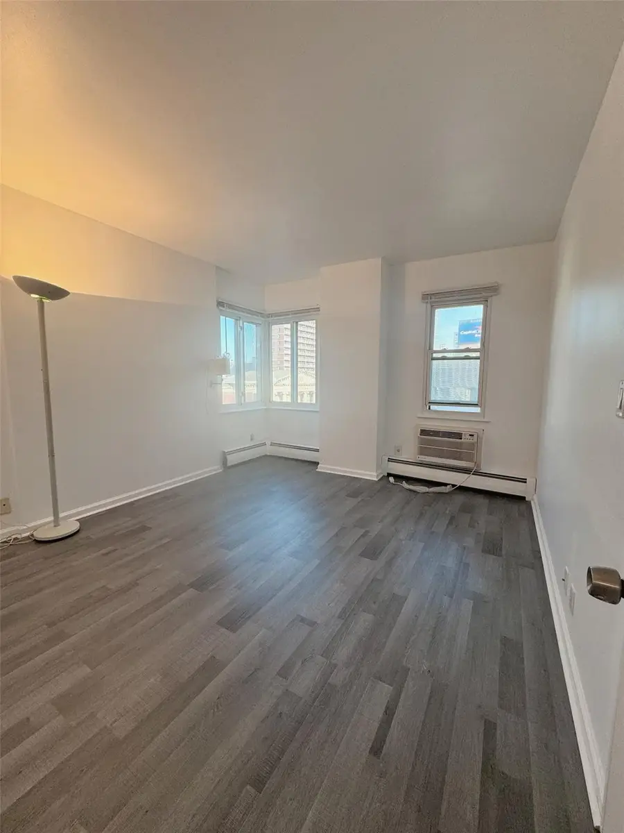 133-47 Sanford Avenue #6H, Flushing, NY 11355 - #3