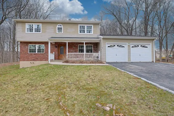 78 Pickerel Road, Monroe, NY 10950