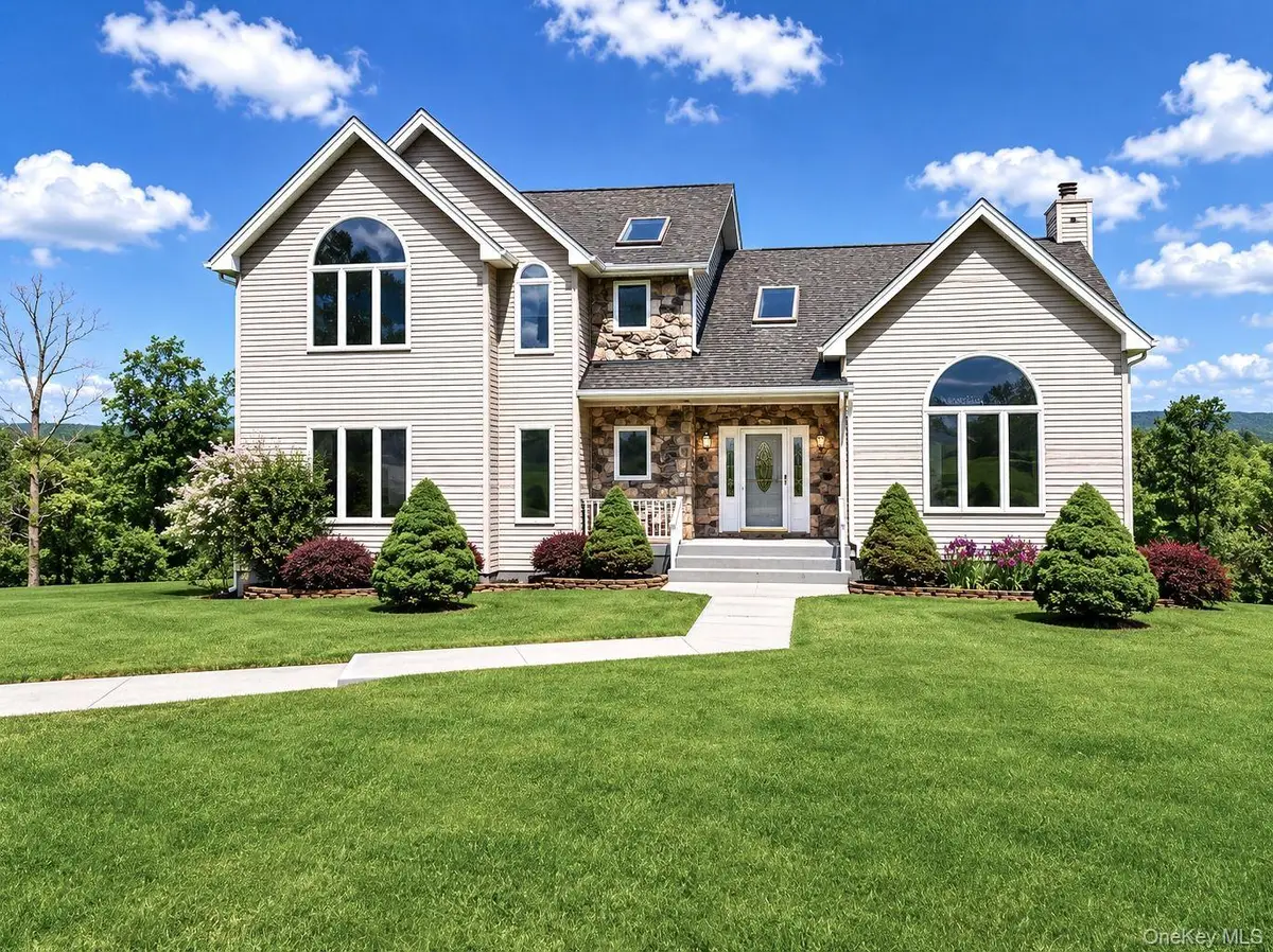 11 Oakridge Road, Middletown, NY 10940 - #1