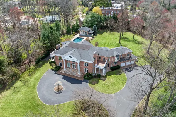 21 Harriman Drive, Sands Point, NY 11050