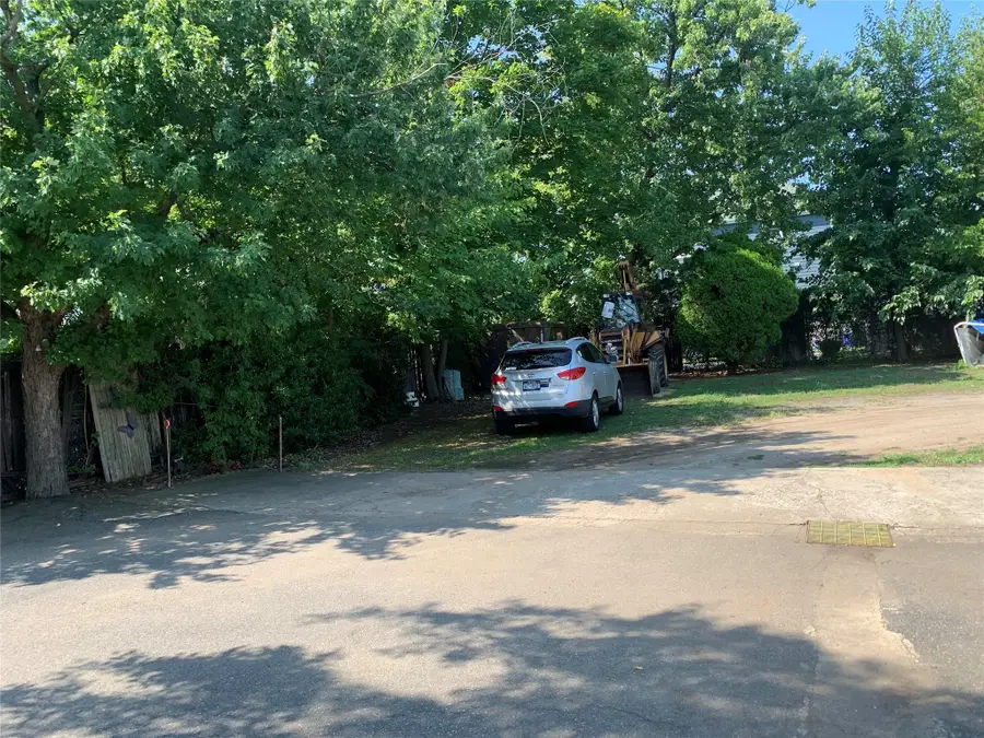 102-27 163, Howard Beach, NY 11414 - Image #3