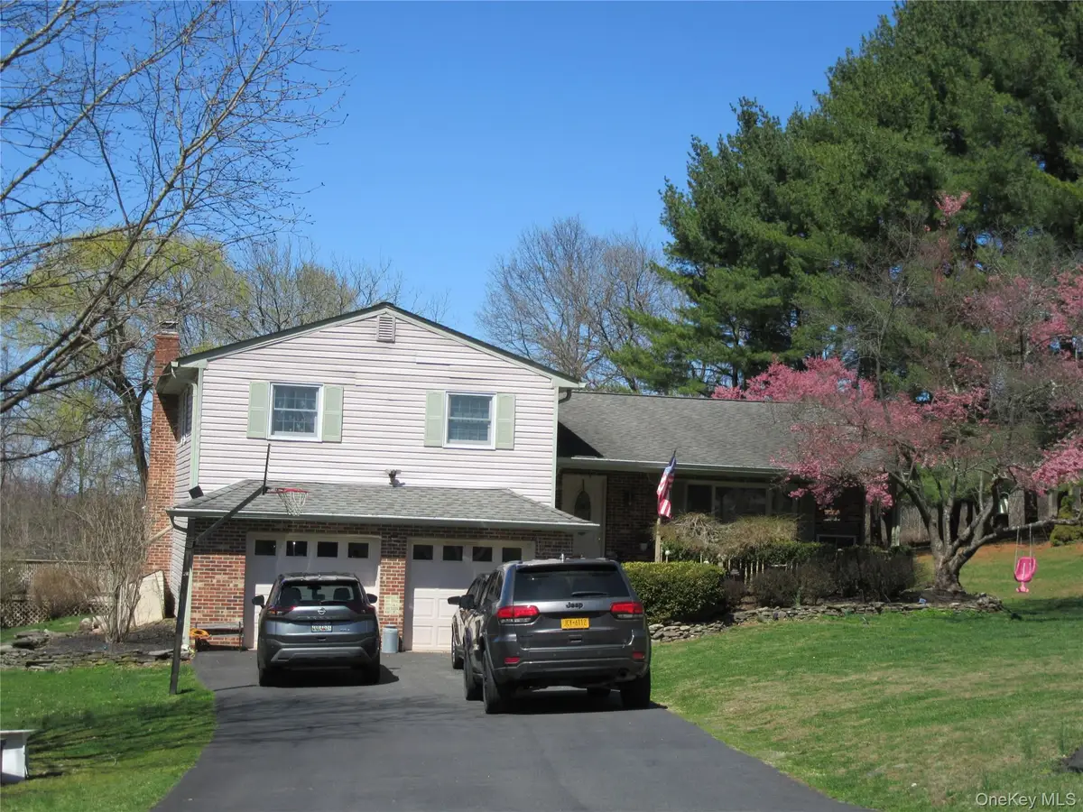 29 Beattie Road, Washingtonville, NY 10992 - Image #1