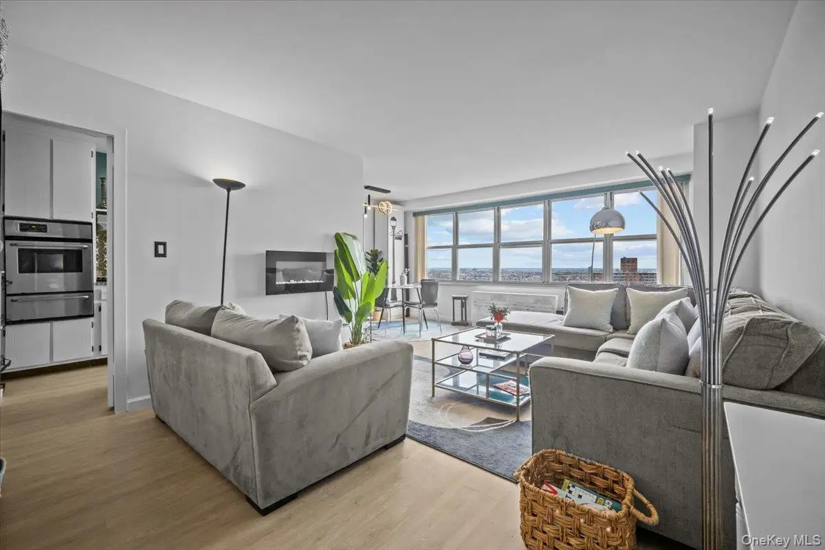 555 Kappock Street #26U, Bronx, NY 10463 - Image #1