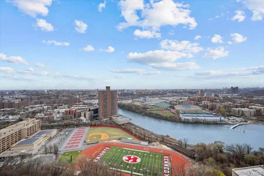 555 Kappock Street #26U, Bronx, NY 10463 - Image #2