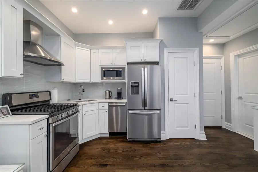 88 Oregon Street, Long Beach, NY 11561 - Image #2