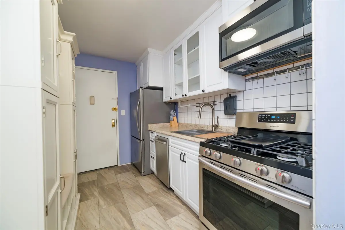 2241 Palmer Avenue #3A, New Rochelle, NY 10801 - Image #1