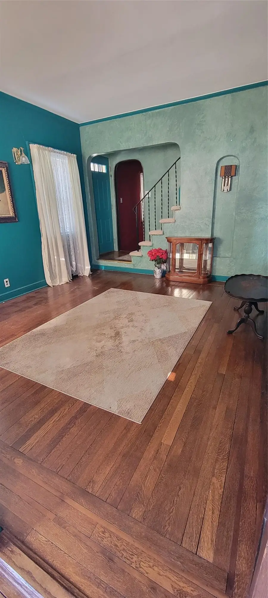 9501 165th Avenue, Howard Beach, NY 11414 - Image #2