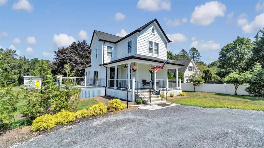 235 Cemetery Road, East Marion, NY 11939 - Image #3