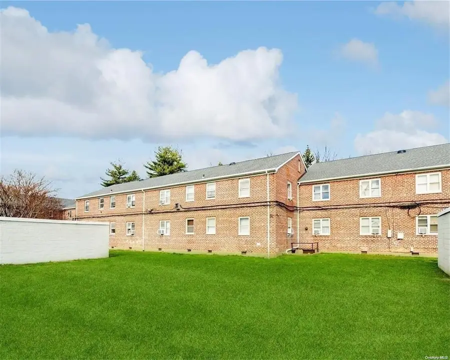 35-14 Clearview Expressway #354, Bayside, NY 11361 - Image #3