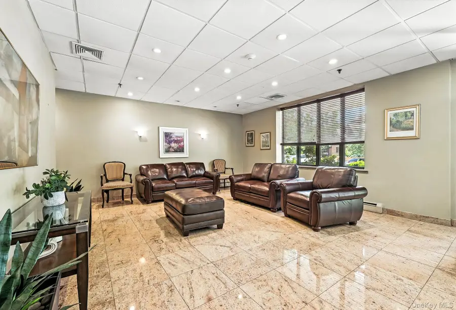 1374 Midland Avenue #PH9, Bronxville, NY 10708 - Image #3