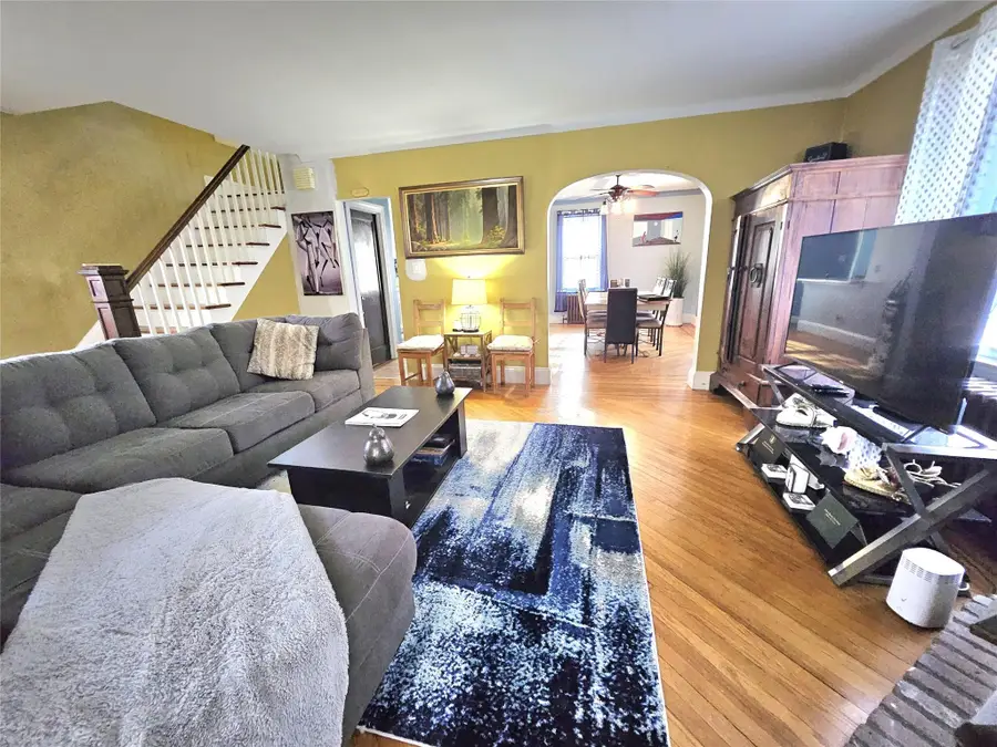 132-29 Brookville Boulevard, Rosedale, NY 11422 - Image #3