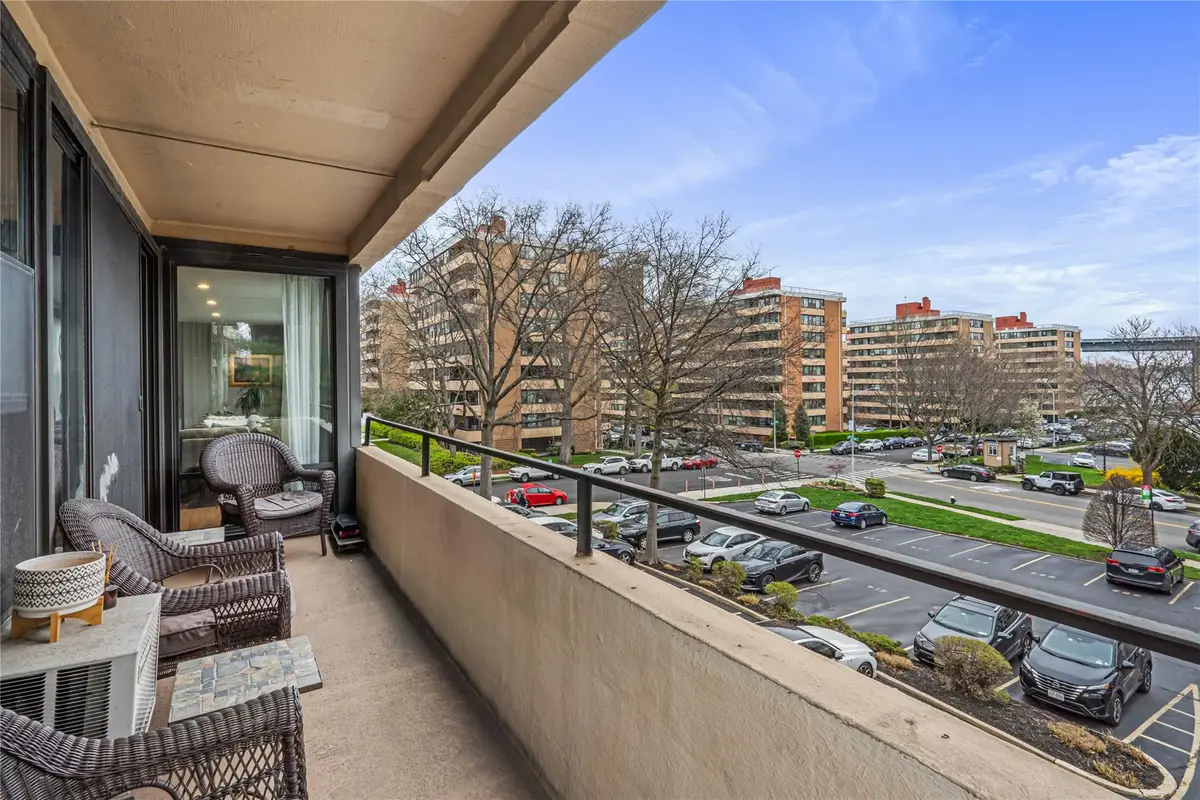 162-40 9th Avenue #3B, Beechhurst, NY 11357 - Image #1