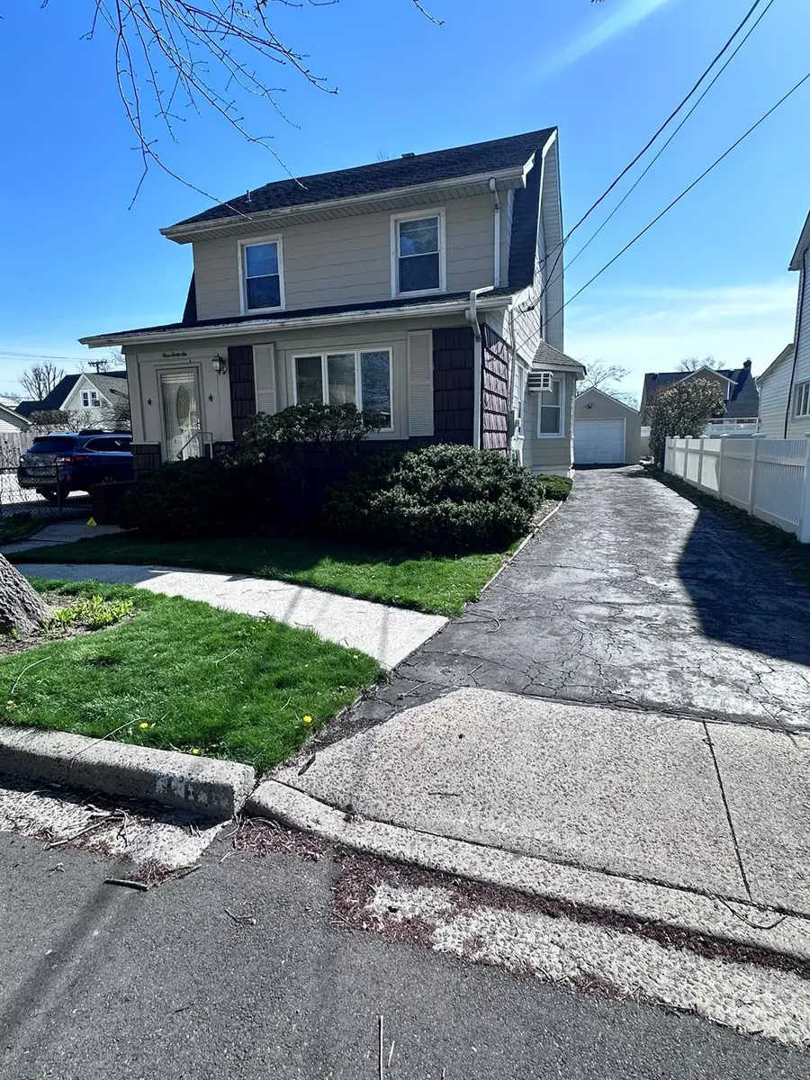 166 Franklin Street, Franklin Square, NY 11010 - Image #2