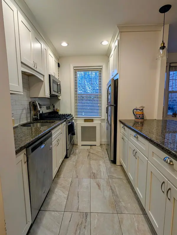 200 N Village Avenue #Apt B1, Rockville Centre, NY 11570