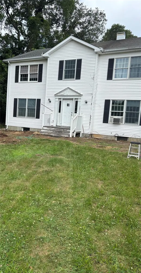 60 Randall Road, Wading River, NY 11792