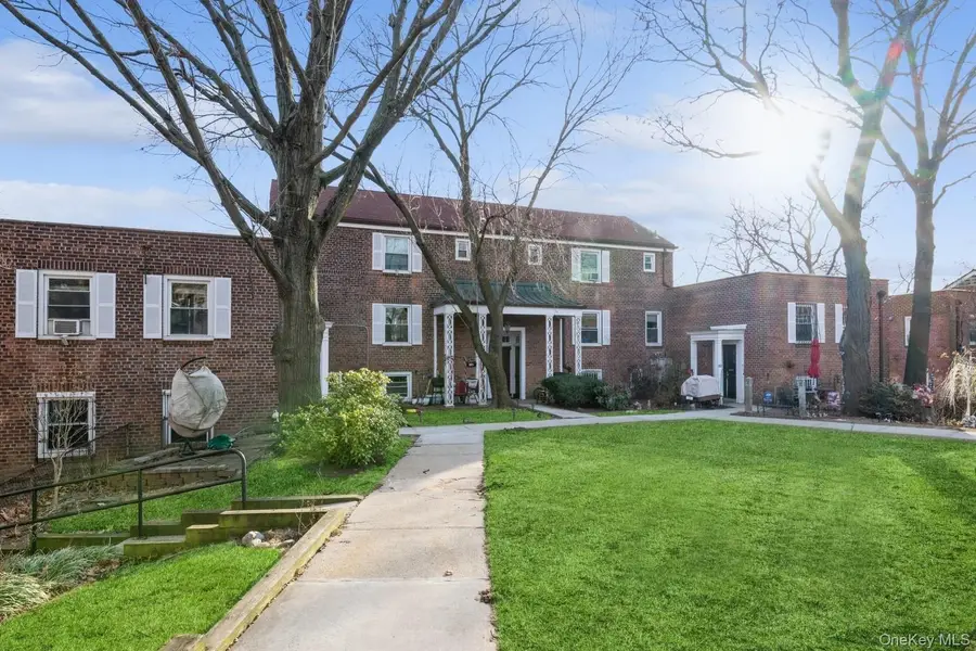 144-70 Village Road #76GB, Briarwood, NY 11435 - Image #2