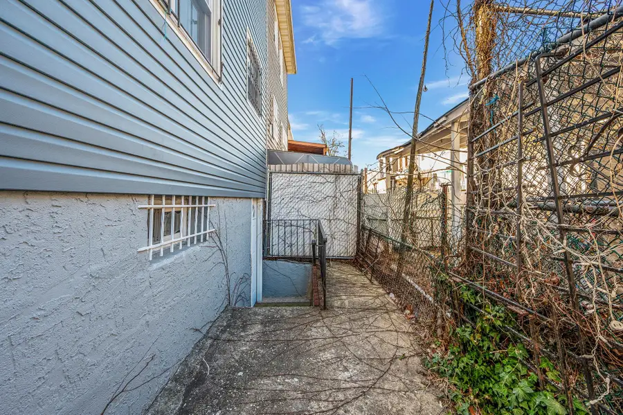 8726 127th Street, Richmond Hill, NY 11418 - Image #3