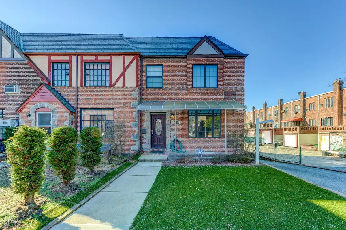 67-54 Groton Street, Forest Hills, NY 11375 - Image #1