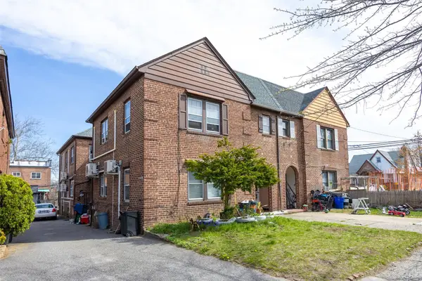 154-39 64 Avenue, Flushing, NY 11367