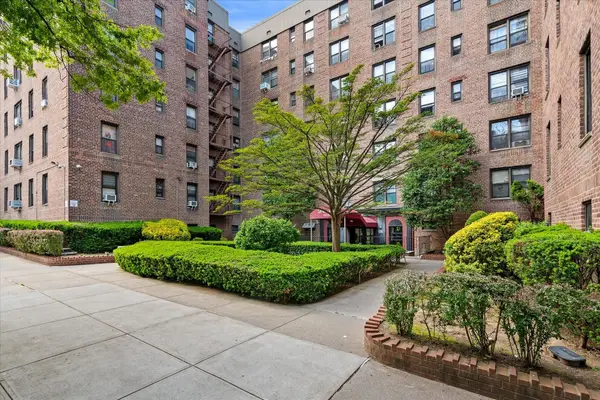 83-25 98 Street #3T, Woodhaven, NY 11421