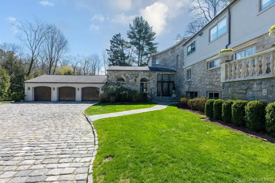16 High Point Lane, Scarsdale, NY 10583 - Image #3