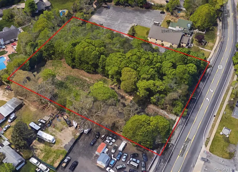 210-230 Montauk Hwy Highway, Moriches, NY 11955 - Image #2