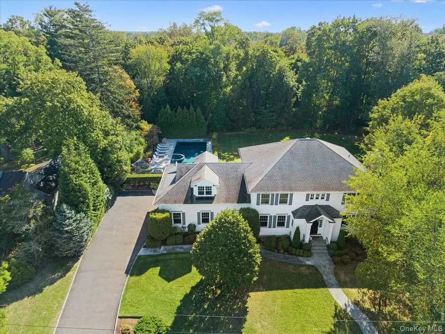 96 Brookby Road, Scarsdale, NY 10583 - Image #2