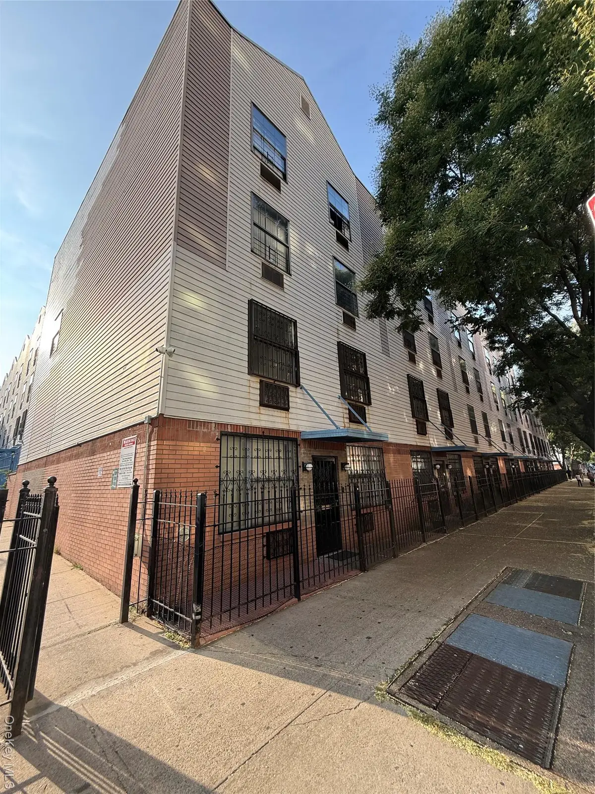 769 Saint Anns Avenue #B, Bronx, NY 10456 - Image #1