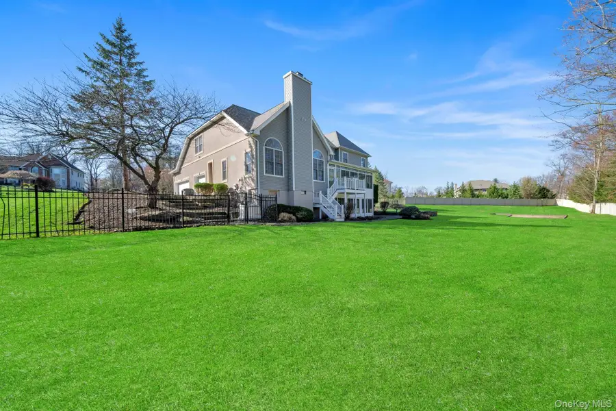 25 Charnwood Drive, Suffern, NY 10901 - #3