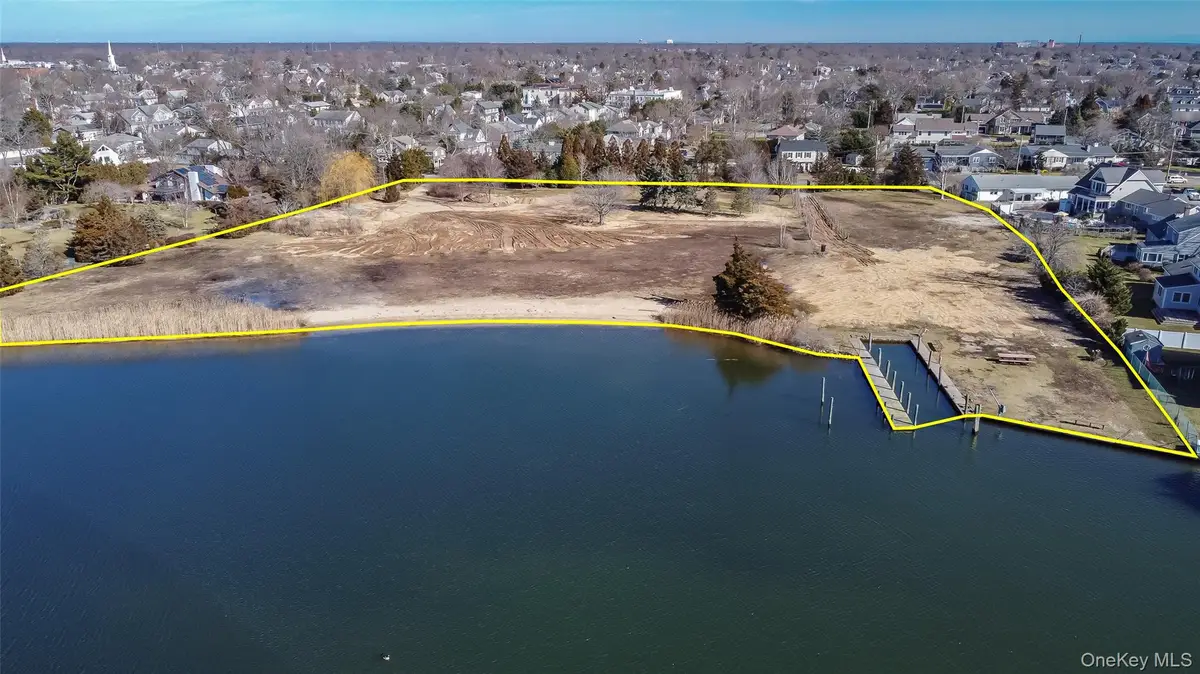 66 Cedar Lane, Babylon, NY 11702 - Image #1