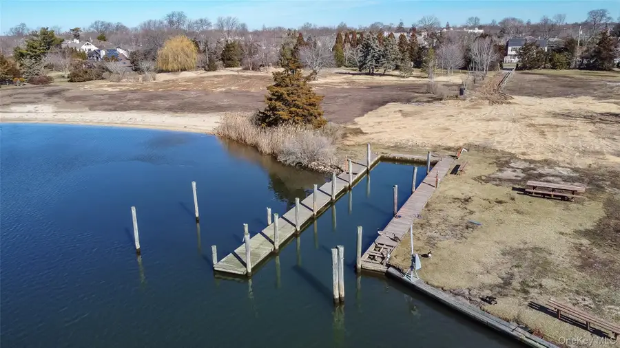 66 Cedar Lane, Babylon, NY 11702 - Image #2