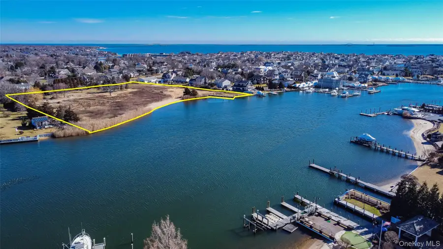 66 Cedar Lane, Babylon, NY 11702 - Image #3