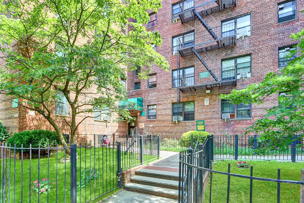 44-05 Macnish Street #1B, Elmhurst, NY 11373 - Image #1