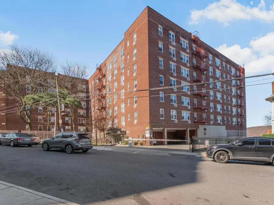 101 Highland Avenue #5D, Yonkers, NY 10705 - Image #3