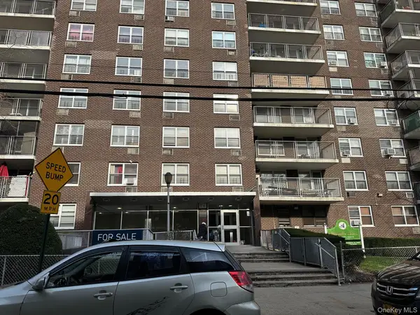 2550 Olinville Avenue #8M, Bronx, NY 10467