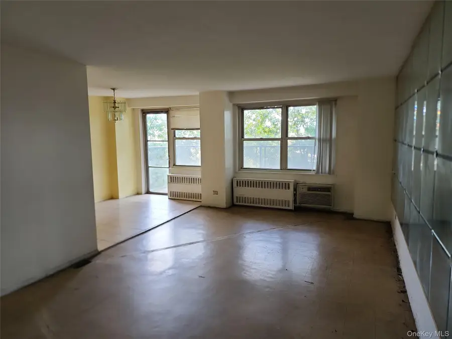 2550 Olinville Avenue #8M, Bronx, NY 10467 - Image #3
