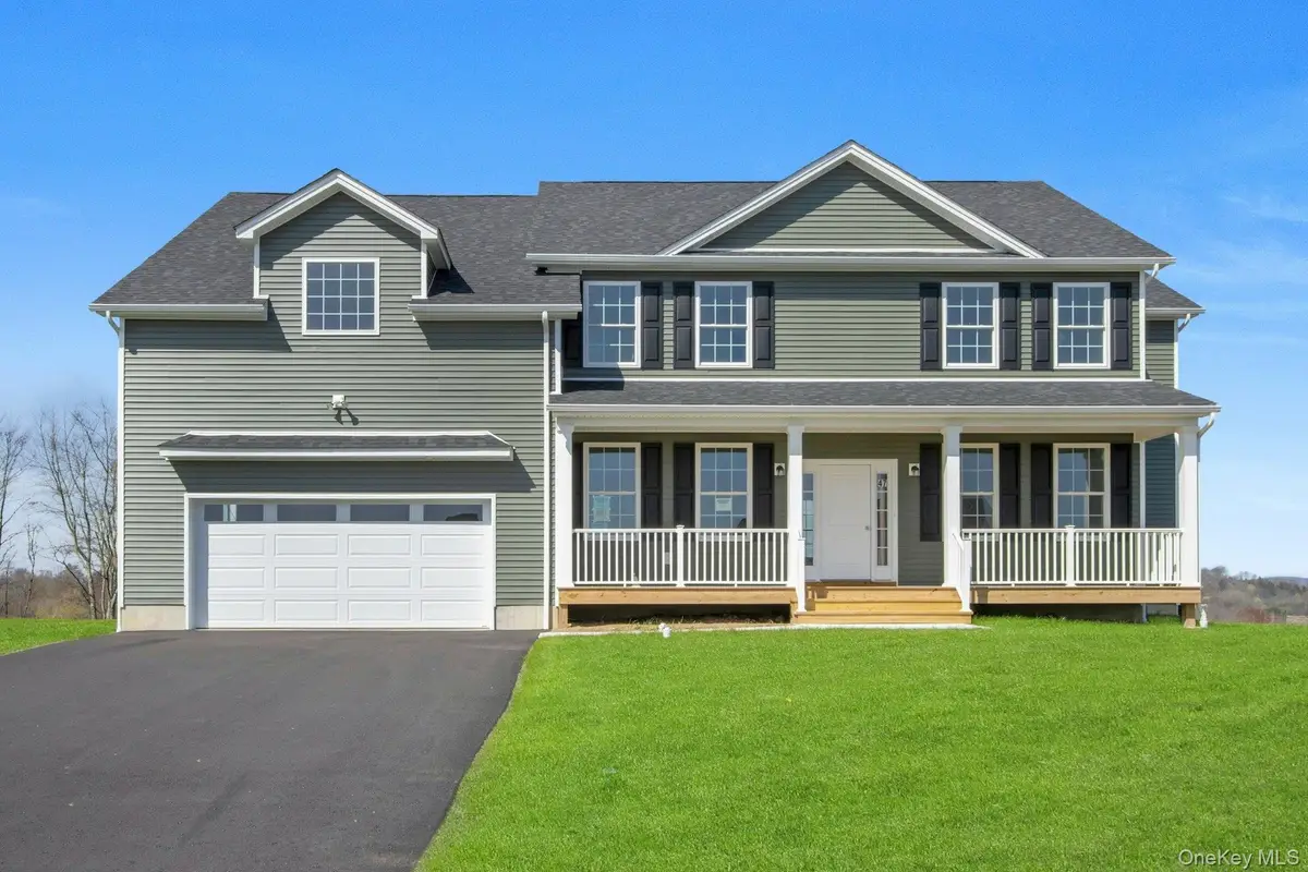 47 Dartmouth Drive, Poughkeepsie, NY 12603 - Image #1