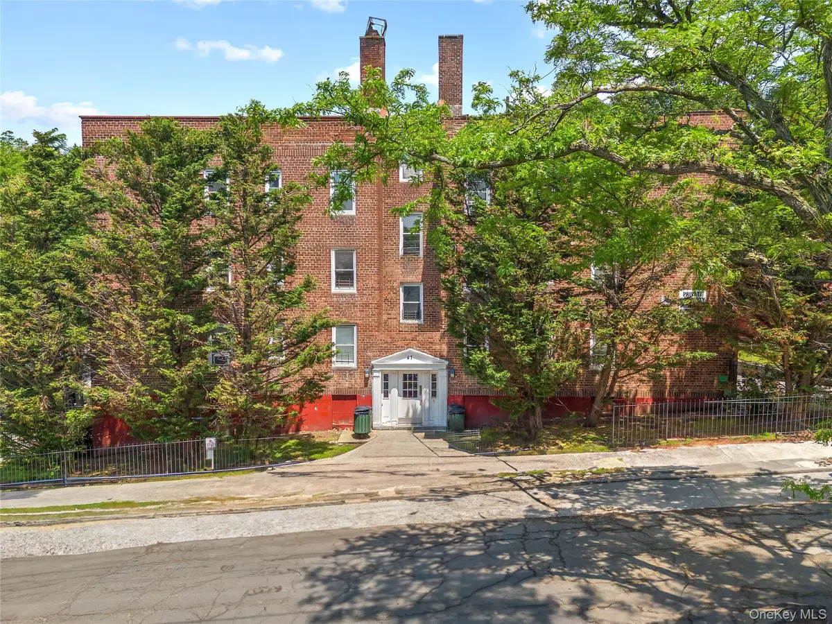 47 Point Street #1D, Yonkers, NY 10701 - Image #1