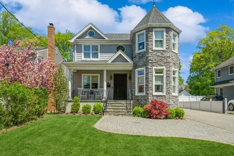 187 Lakeview Avenue, Rockville Centre, NY 11570 - Image #1