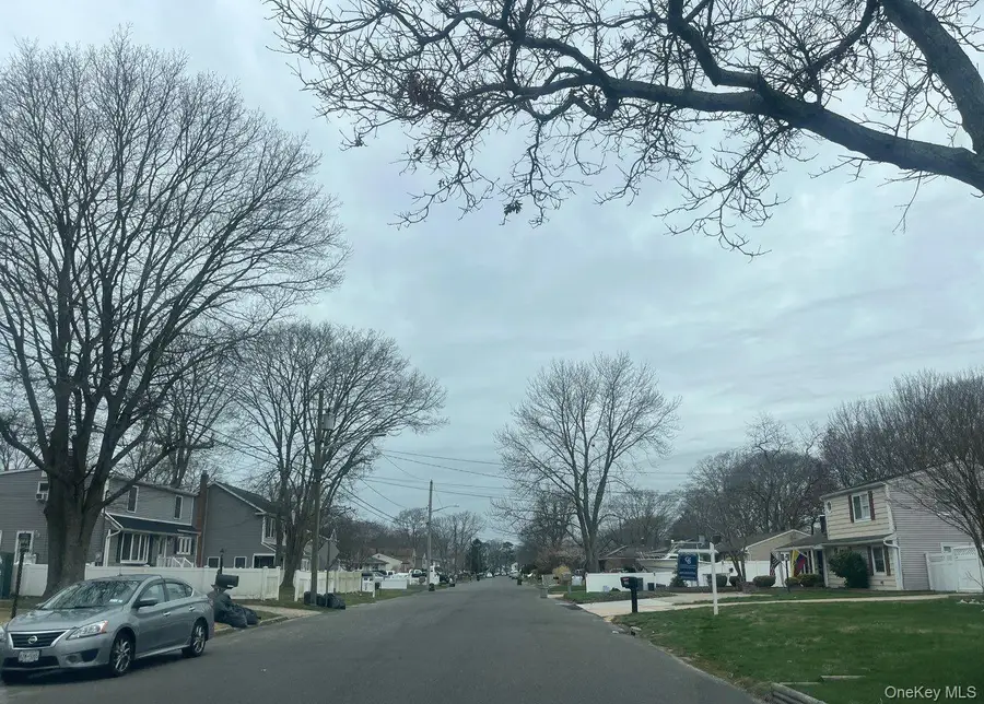52 Arpage Drive E, Shirley, NY 11967 - Image #3